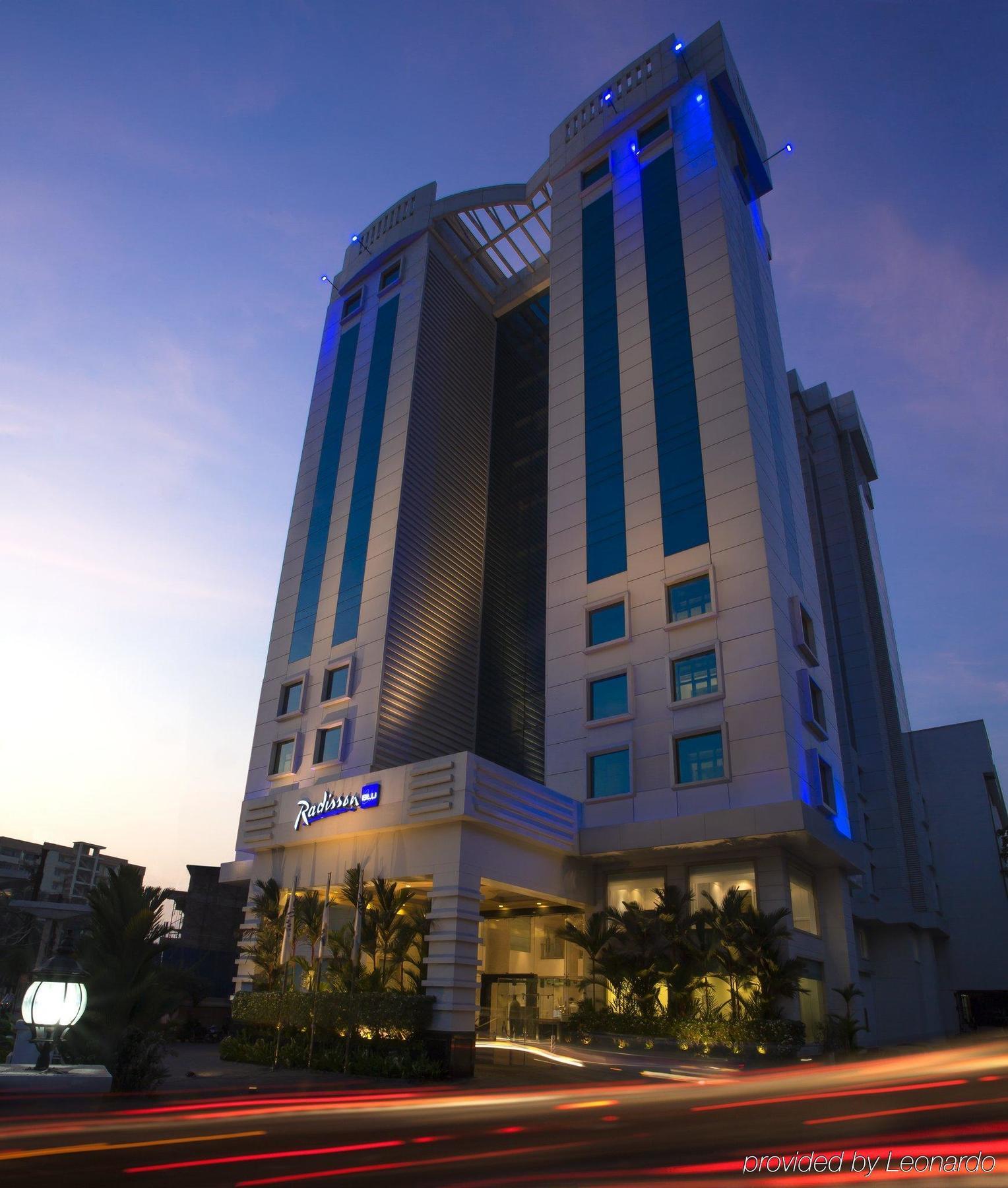 Radisson Blu Kochi Hotel Exterior foto Radisson Hotel, Dhaka