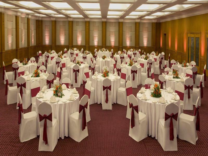 Radisson Blu Kochi Hotel Exterior foto The Grand Ballroom