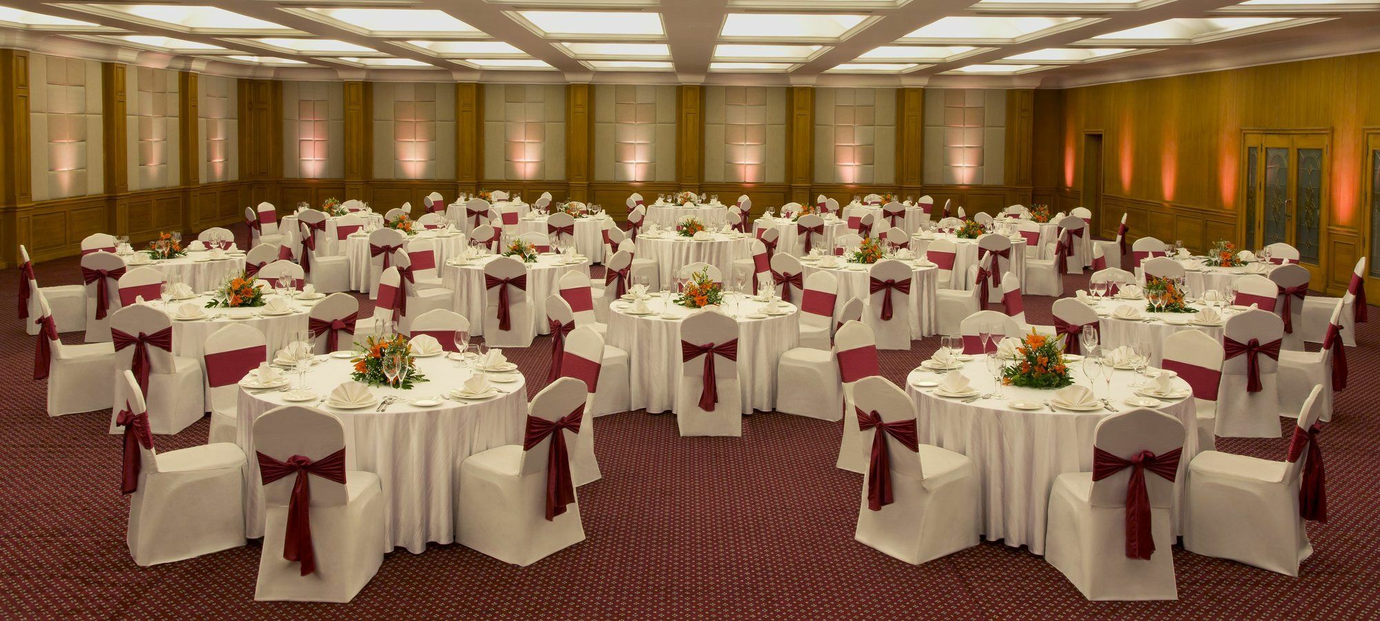 Radisson Blu Kochi Hotel Exterior foto The Grand Ballroom